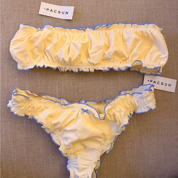 PacSun Other - PacSun Arietty Shirred Swimsuit